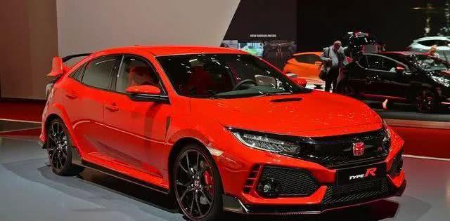 性能碾压高尔夫本田思域TyperR,就是这么暴躁 声音够浪