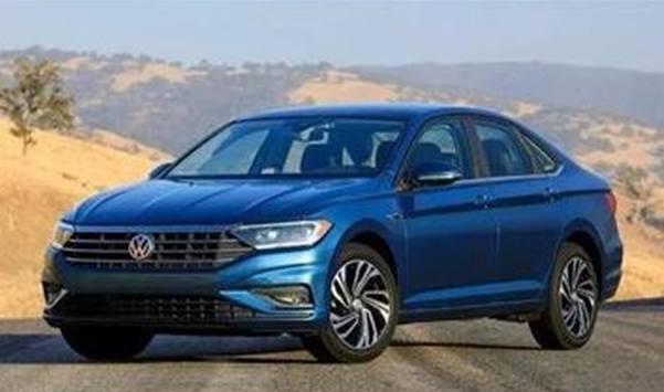 全新捷达没有让人失望同，外观时尚内饰配10种氛围灯，又将成经典