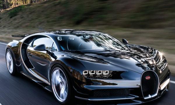 开着超跑去越野！BUGATTI Chiron化身《疯狂麦斯》沙丘征服者！