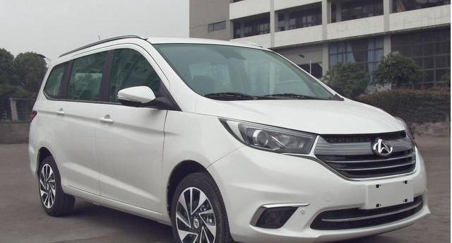 长安欧尚又出新款, 颜值给力还有自动挡, 果断放弃五菱宏光