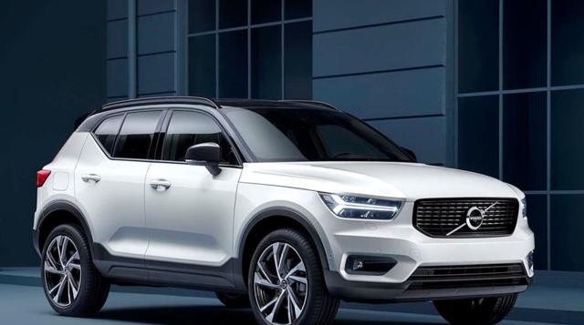 这车一上市让吉利“如虎添翼”！双液晶大屏加L型尾灯，就他最美