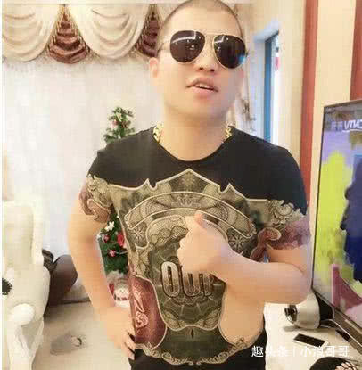 快手大乱!全网抵制二驴,二驴轻松回应,5大理由