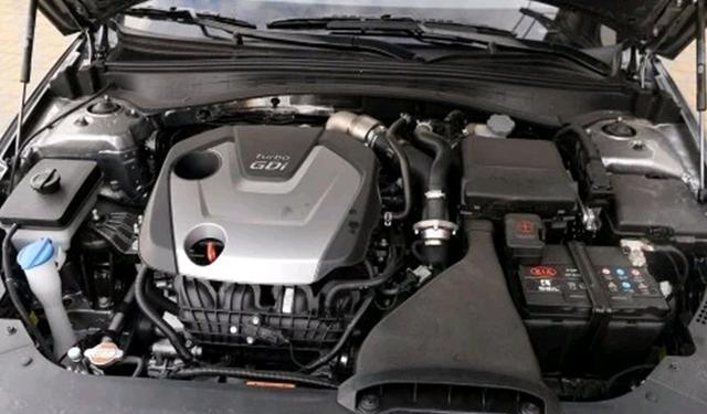 曾经销量力压凯美瑞，现优惠3、4万，这款高颜值中级车到底怎样？