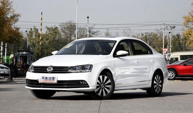 2018款大众速腾正式上市，内饰配置升级、动力十足，售价更亲民