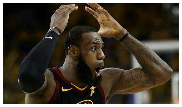 JR史密斯在总决赛G1上演死亡猜想,他到底在