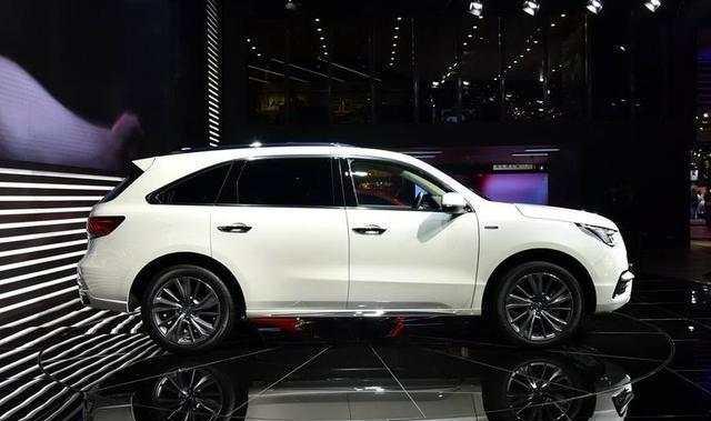 这车性价比完虐汉兰达, 外观甩途昂十条街, 车长五米果断放弃冠道