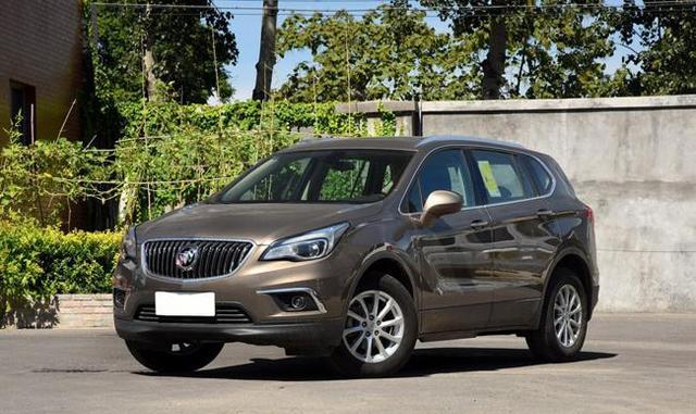 能买中型就不买紧凑，别克昂科威沉稳耐看、豪华感十足