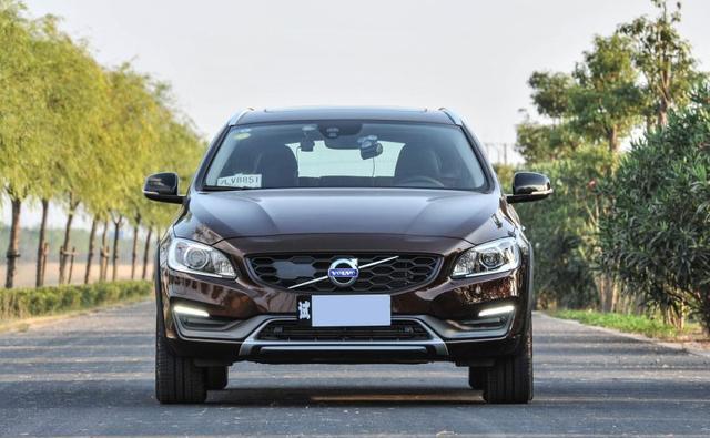 既暴力又安全, 6s破百标配主动刹车8气囊, 全进口豪车卖25万