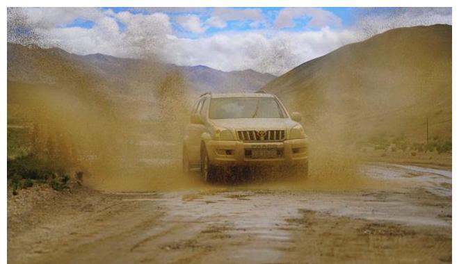 开丰田霸道进藏直接报废了, 网友: 五菱宏光能办到的事情