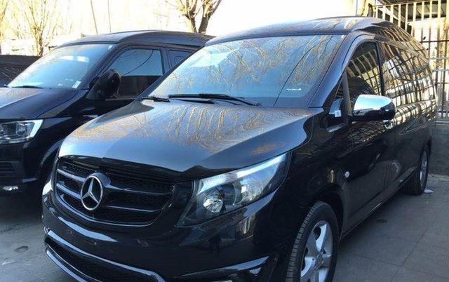 奔驰威霆的顶级改装, 老板的必备, 不输任何车了