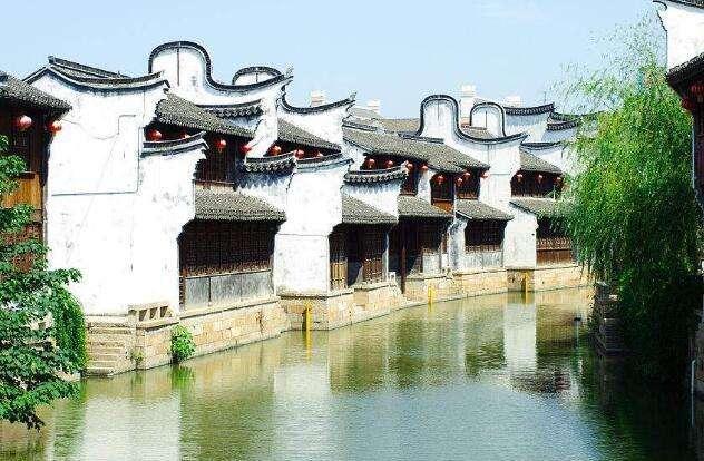 浙江地理位置最好的一座城市,经济却发展得差