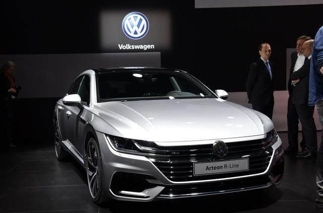 这款车是大众CC的继承者, 其颜值完全超越CC, 性能不输宝马三系