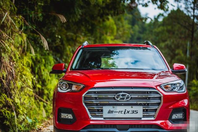 北京现代很闹心，销量被国产车压着，韩系合资SUV12万起助翻身