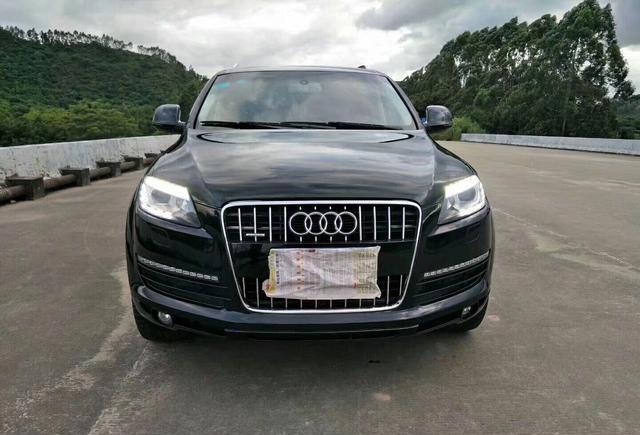 实拍2012款奥迪Q7, 外观经过改款行政版六座13万出售, 值得买入?