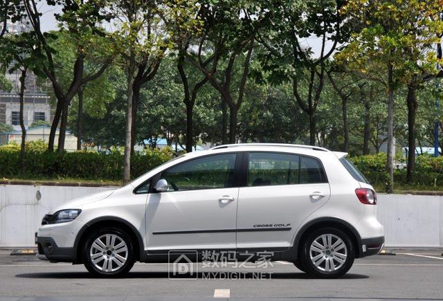 再也不用靠一身正气取暖啦！维修进口高尔夫自动空调不出风故障