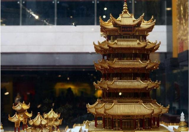 中国建筑名胜古迹:"昔人已乘黄鹤去,此地空余黄鹤楼"