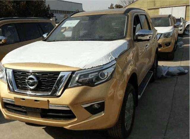 18款日产帕拉丁终于到店，比普拉多还漂亮，车长4米8, 仅售18万