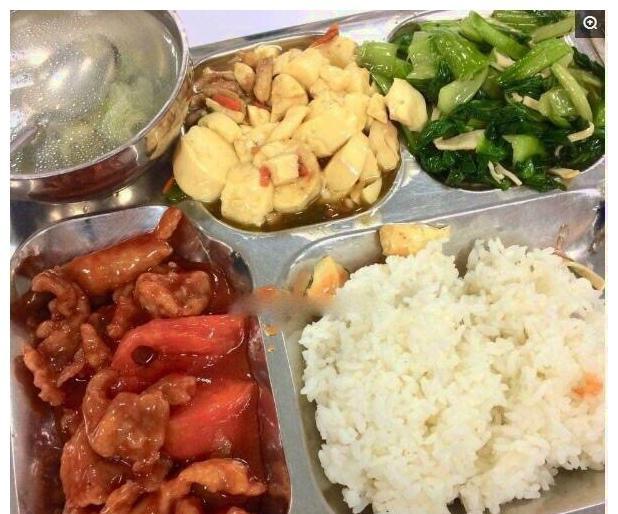 大学食堂的饭菜, 6元几个菜随便挑, 这美食太有味了!