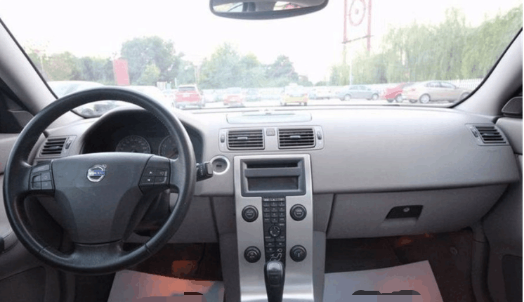 落地价40万, 现在只需5万, 多功能方向盘, 出行代步送媳妇练手