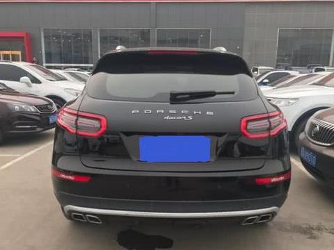 上班族12万入手的保时捷，实为国产车改标，尾部改装过毫无破绽
