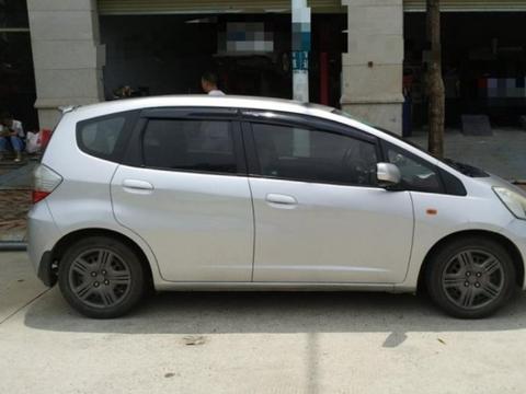 落地价9万，现在只需3万，本田发动机，停车方便