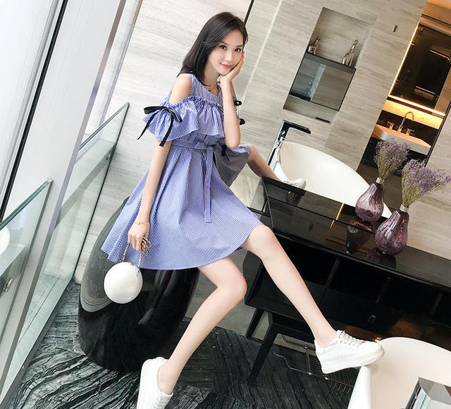 夏日出行,小个子女生这样穿裙子,显高不止10公分!