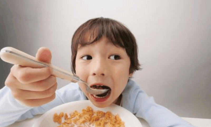 孩子空腹吃橘子都错了? 到底孩子空腹能吃啥?