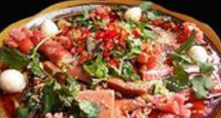 怀孕7个月,孕妇坚持每天把冒菜当饭吃,孩子出