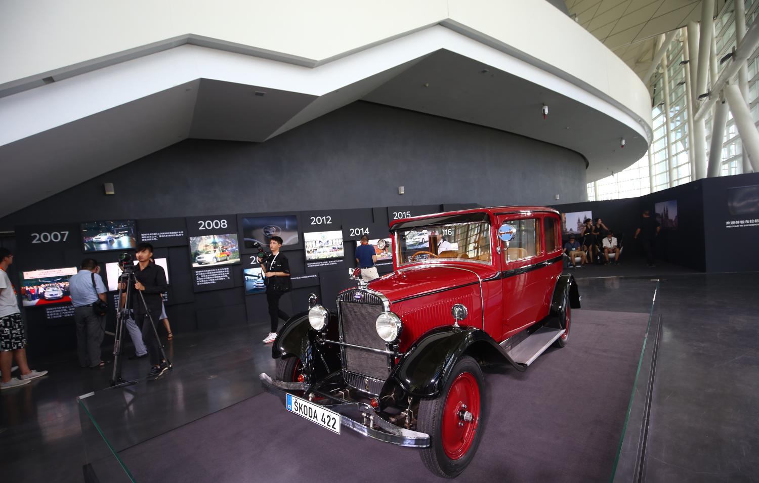 11.99万元 该有的高科技一个都不少, 斯柯达新明锐发布!