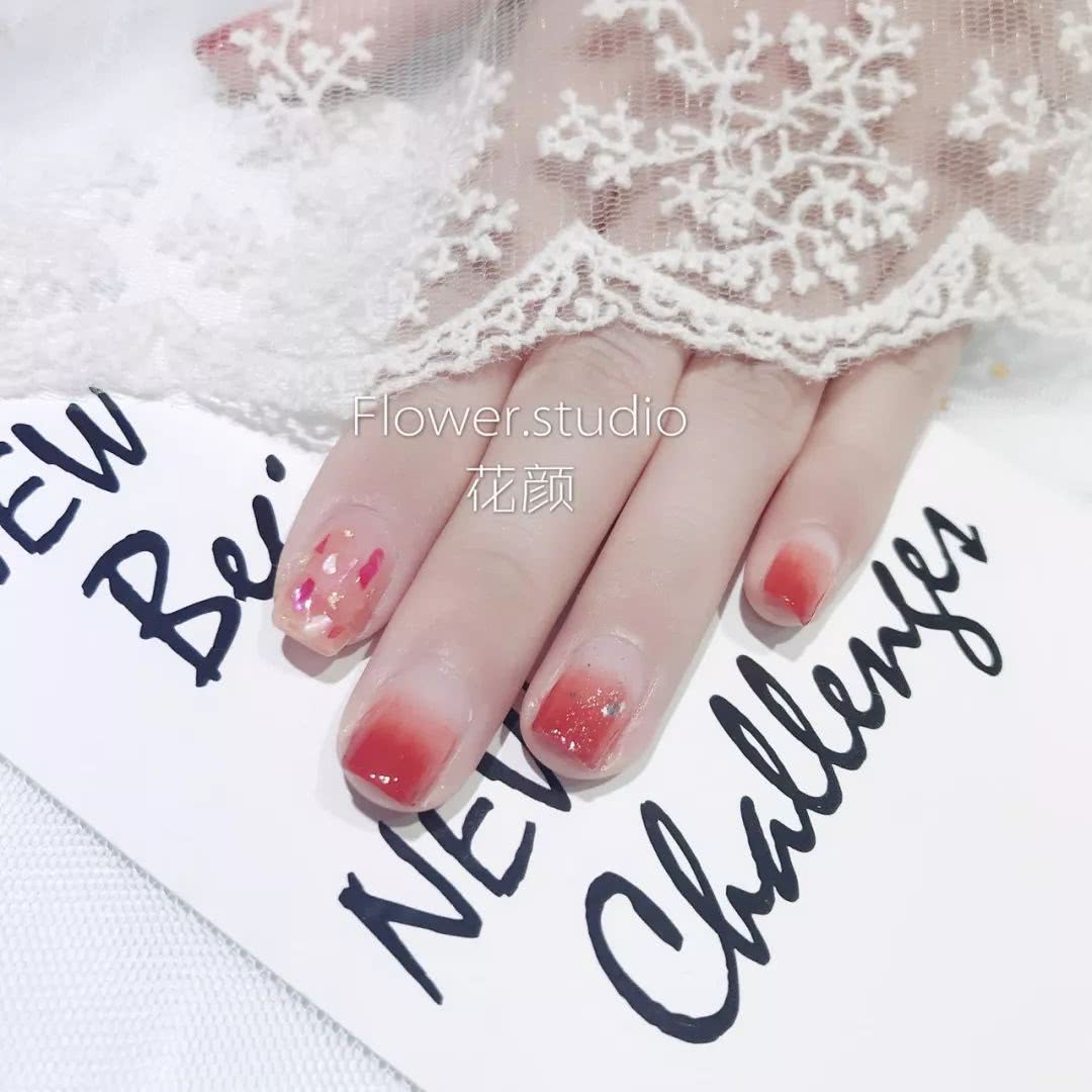 拍婚纱照指甲_拍婚纱照指甲样式图片