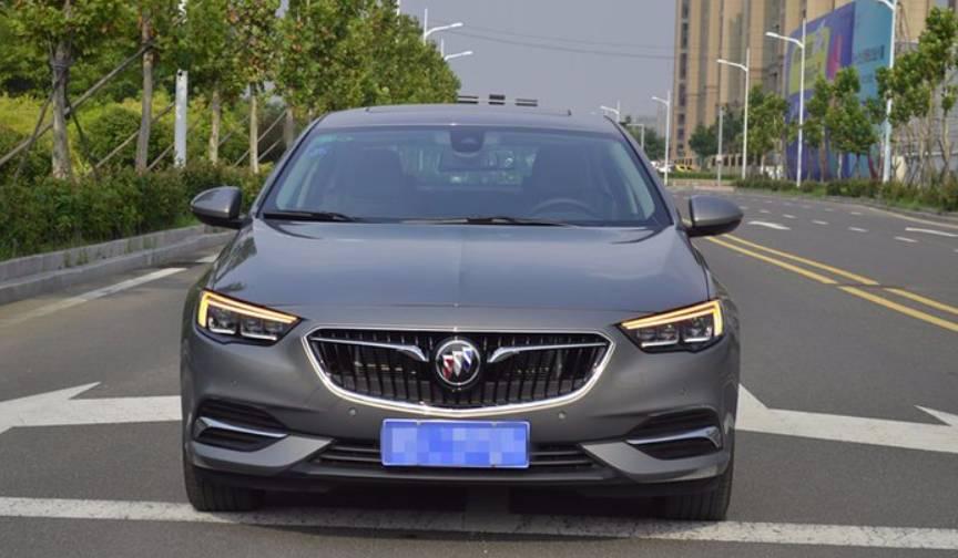 这车绝对比阿特兹稳重大气, 吊打它不成啥问题