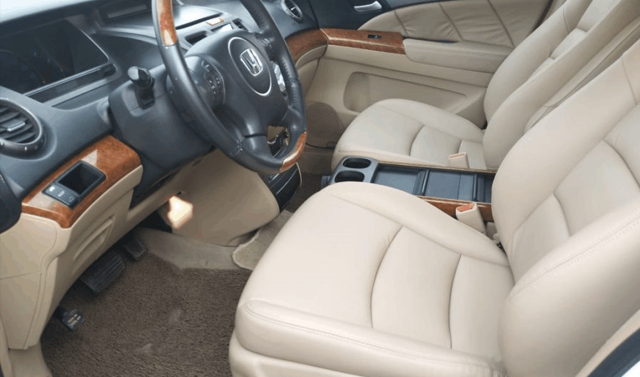 落地价26万, 现在只需8万, 油耗亲民, GL8的竞争对手!