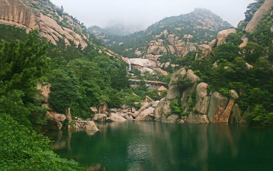 山东省青岛市唯一的5a级旅游景区: 崂山风景区