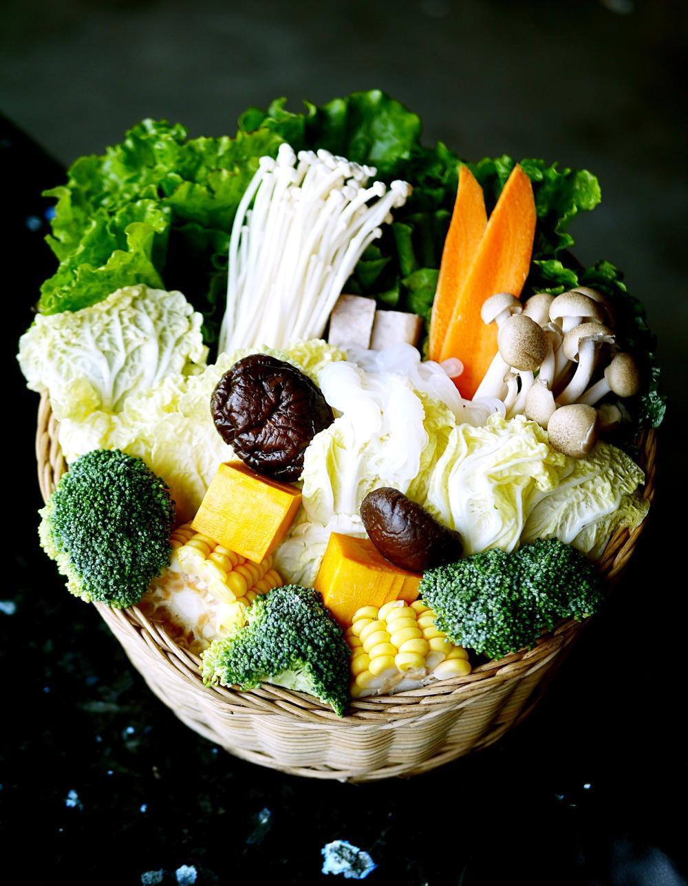 一叶舟, 品尝精致海鲜小火锅