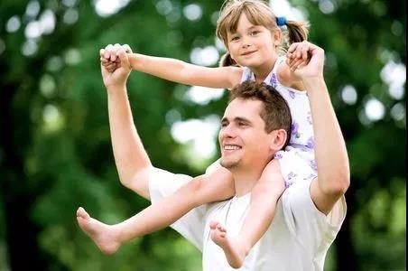 孩子出不出色, 取决于父亲