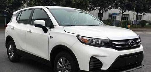 宝骏510大卖传祺忍不住了, 推最新SUV大510一圈, 6万多要成爆款