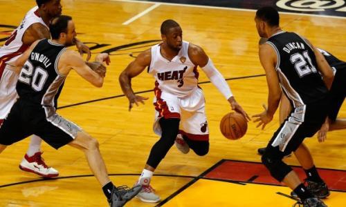 4位欧洲步大师哪家强?马努大跨步扯着蛋,韦德速度极快!