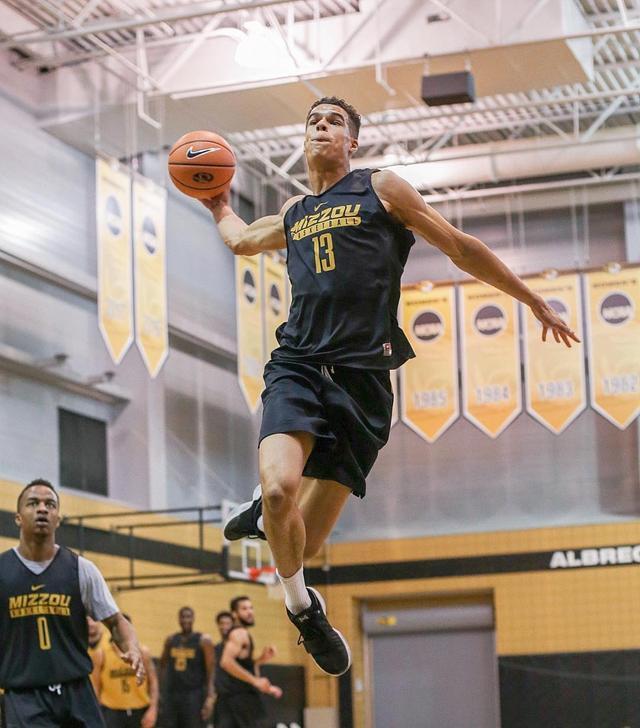 全美第一高中生都在说艾顿2018年的状元秀还