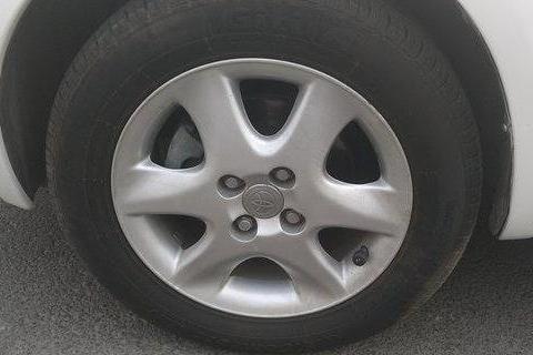 【人人车】丰田-雅力士 ，零件丰田全系通用，维修保养方便便宜