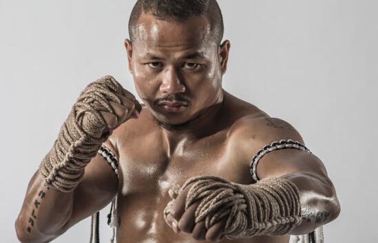 雅桑克莱大战中国最硬拳王提前泄露战术,改打