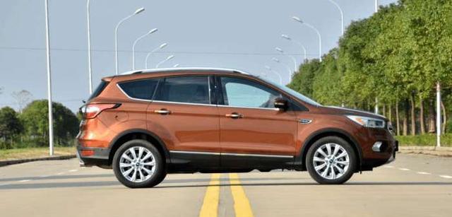 是金子总会发亮，福特这款SUV凭借硬实力，再次走上神坛！