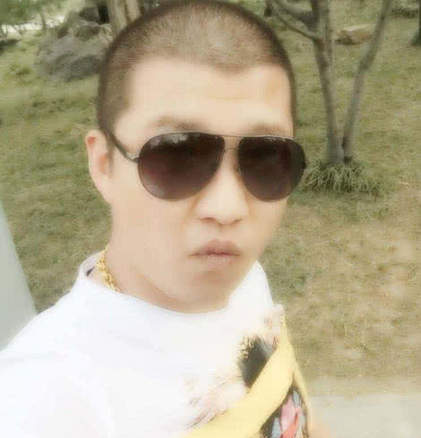 二驴曝光!大部分快手网红都欠款百万,仅3人身