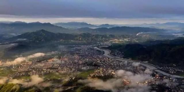 虽说是经济第一大省的广东, 却还有28个贫困县