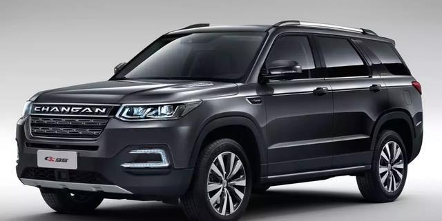 与传祺GS8不相上下, 销量却不及它1/3, 皆因输在外观