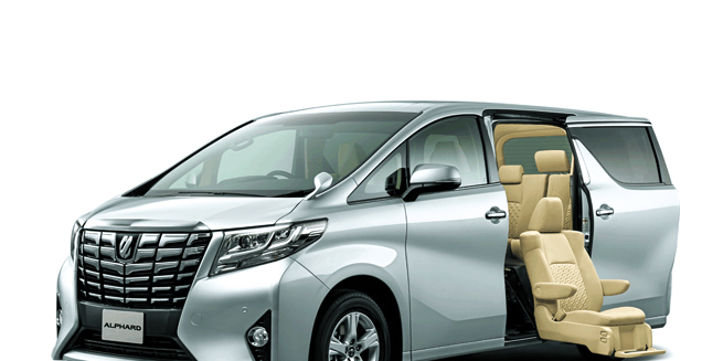 五菱宝骏有点懵! 大脚一踢门瞬间开了, 这车玩一天也不嫌累