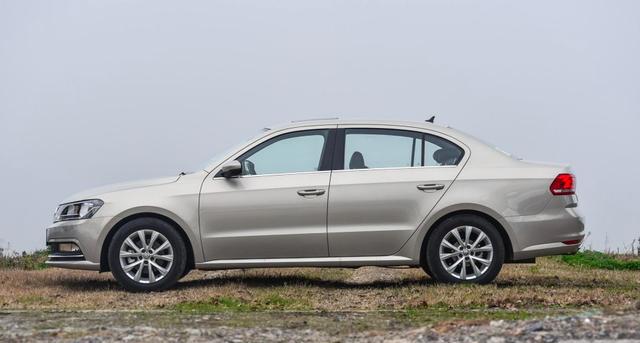 黑的越狠，卖的越好，10万左右的车，这几款喷子都无奈