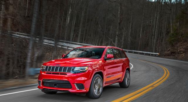 男人奋斗一生的目标：3.7秒车速破百，马力7百，8万美元起售！