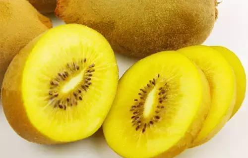绿心黄心和红心的猕猴桃, 到底哪种更好, 又该如