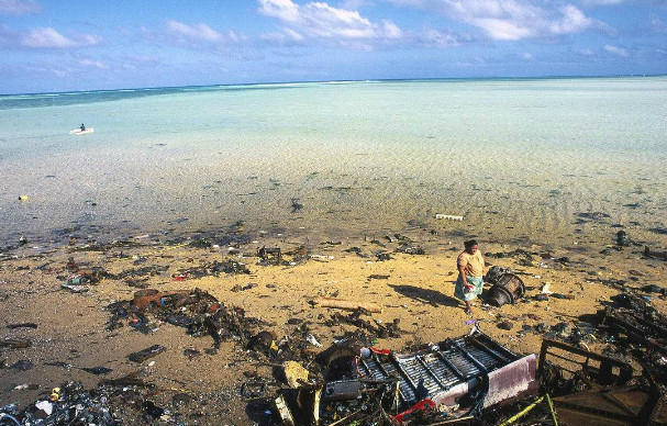 这个国家不顾抗议坚持与中国断交,如今因海水