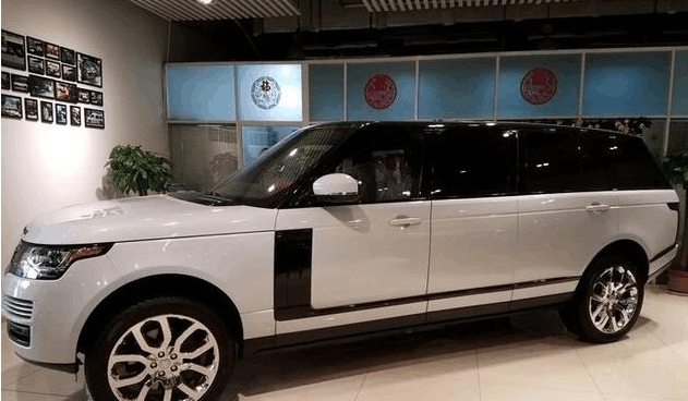 6米长的路虎揽胜行政版, 内饰比劳斯莱斯更豪华